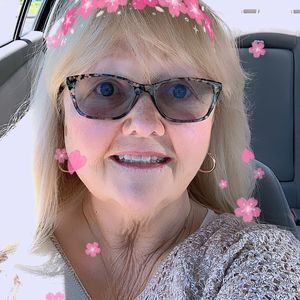 Meet your Posher, Donna